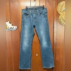 Levi's Men's Bootcut Jeans in Classic Blue